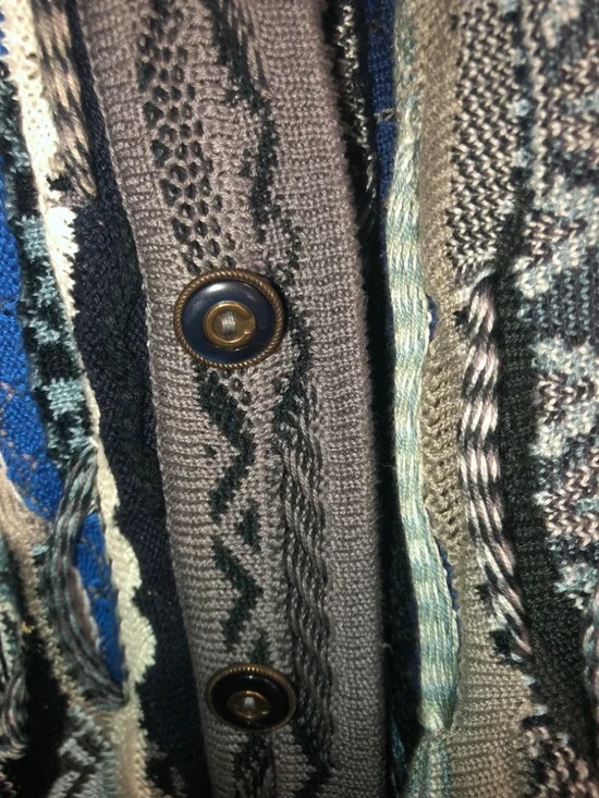 SOLD * - Picture 3 of 6